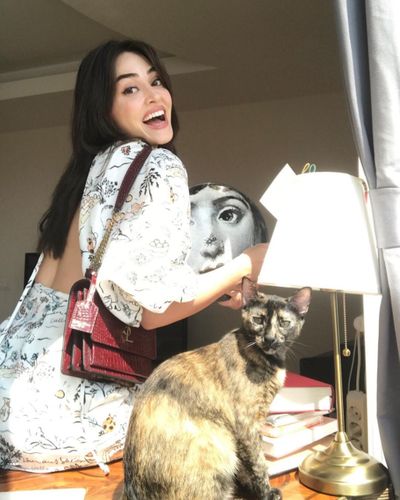 Esra Bilgiç seksi ifşa fotoğrafı 670