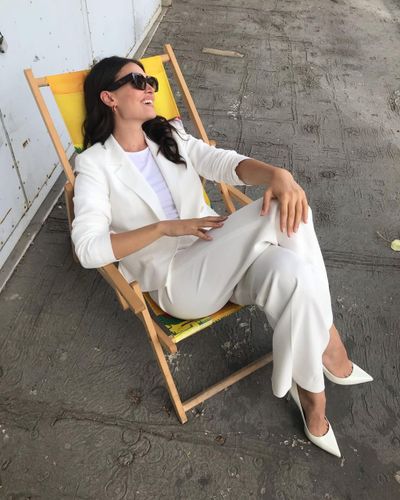 Esra Bilgiç seksi ifşa fotoğrafı 720
