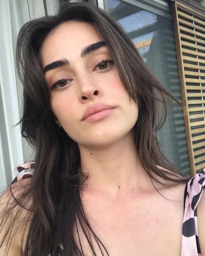 Esra Bilgiç seksi ifşa fotoğrafı 721