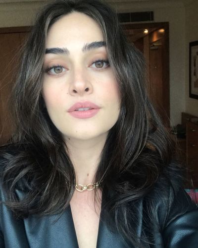 Esra Bilgiç seksi ifşa fotoğrafı 746