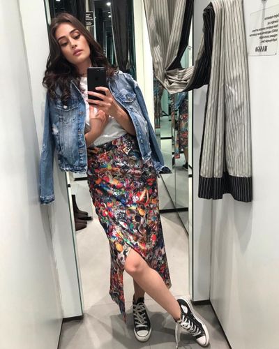 Esra Bilgiç seksi ifşa fotoğrafı 754