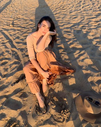 Esra Bilgiç seksi ifşa fotoğrafı 774