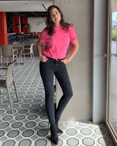 Esra Bilgiç seksi ifşa fotoğrafı 789