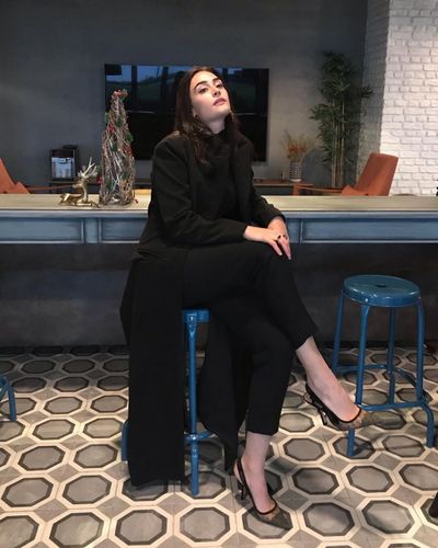 Esra Bilgiç seksi ifşa fotoğrafı 800
