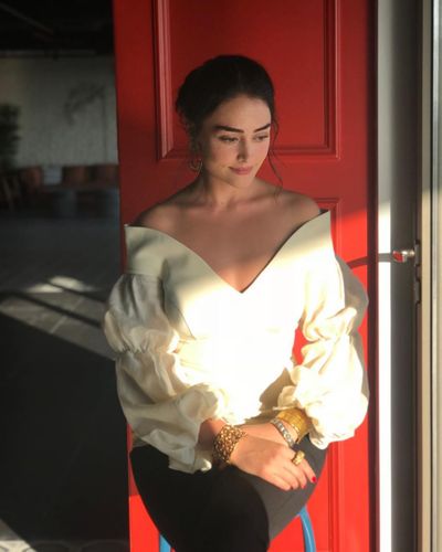 Esra Bilgiç seksi ifşa fotoğrafı 807