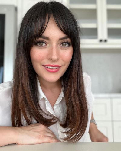 Ezgi Mola seksi ifşa fotoğrafı 10