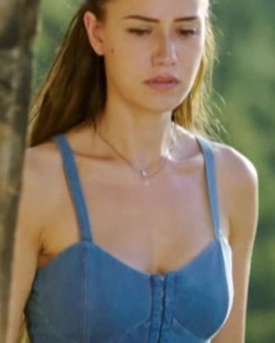 Ask Sana Benzer