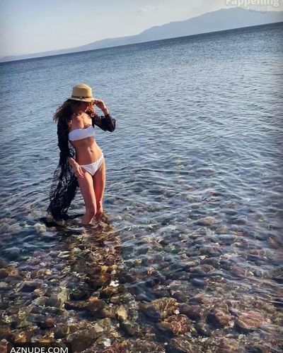 Fatma Toptas Sexy And Hot Photos Collection