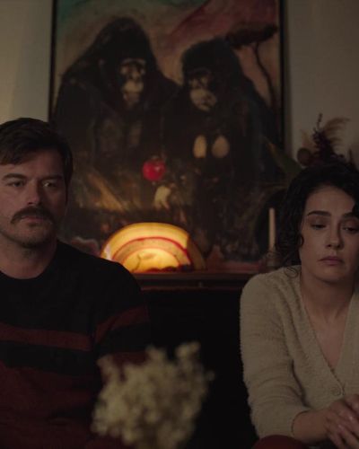 Funda Eryigit seksi ifşa fotoğrafı 17 — Chokehold (2023)