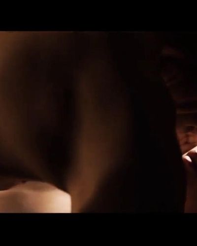Funda Eryigit seksi ifşa fotoğrafı 31 — Clair Obscur (2016)
