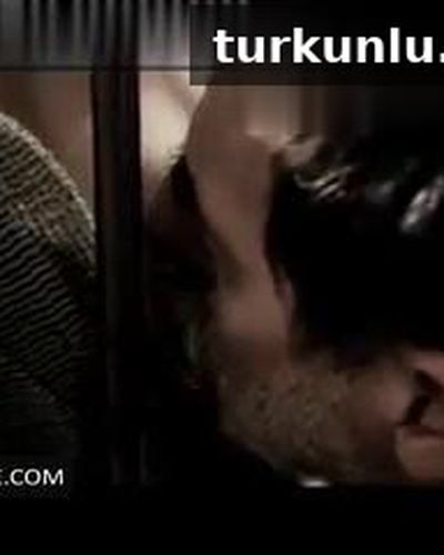 Funda Karakuş seksi ifşa fotoğrafı 3 — Cimon And Pero (2010)