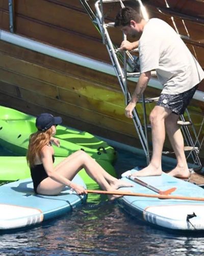 Gizem Karaca seksi ifşa fotoğrafı 111