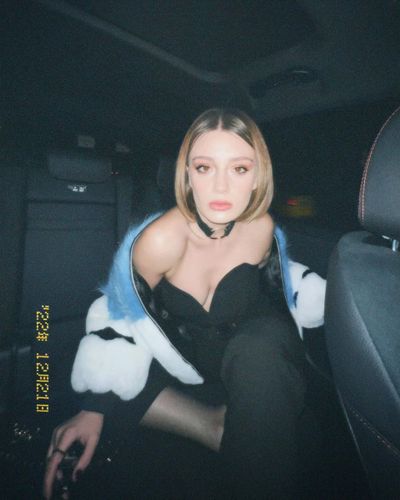 Gizem Karaca seksi ifşa fotoğrafı 181