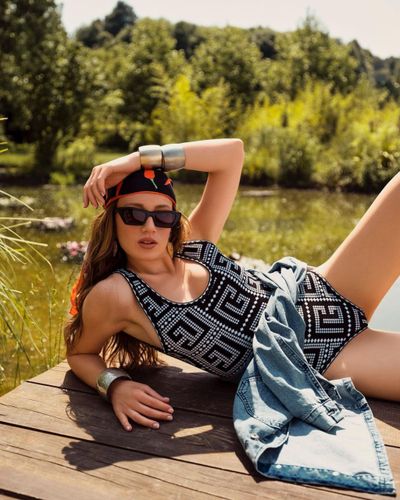 Gizem Karaca seksi ifşa fotoğrafı 213