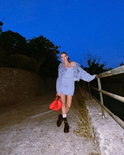 Gizem Karaca seksi ifşa fotoğrafı 225