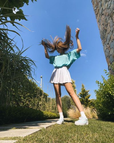 Gizem Karaca seksi ifşa fotoğrafı 250