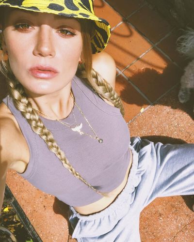 Gizem Karaca seksi ifşa fotoğrafı 285