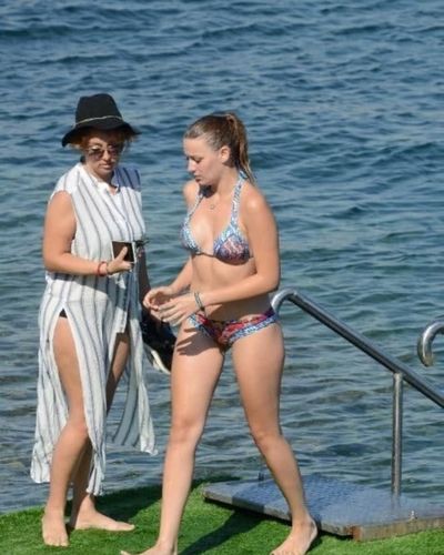 Gizem Karaca seksi ifşa fotoğrafı 442