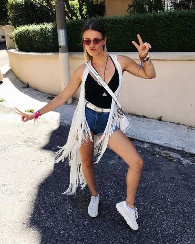 Gizem Karaca seksi ifşa fotoğrafı 445