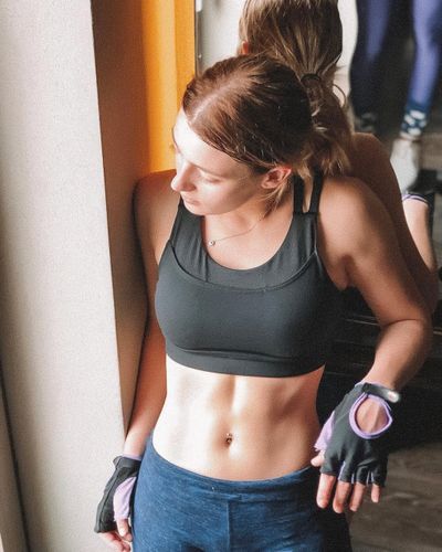 Gizem Karaca seksi ifşa fotoğrafı 471