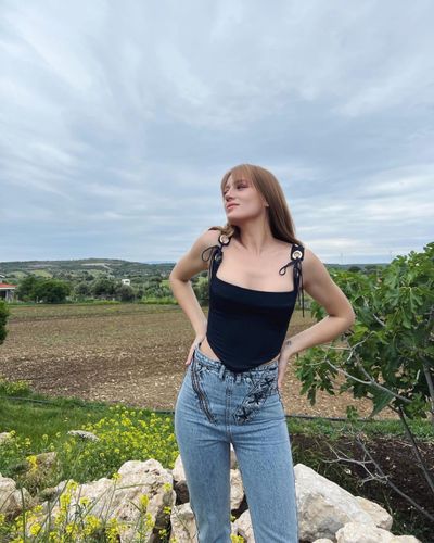Gizem Karaca seksi ifşa fotoğrafı 79