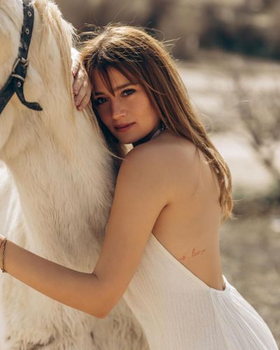 Gizem Karaca seksi ifşa fotoğrafı 85