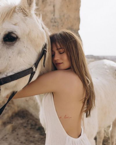 Gizem Karaca seksi ifşa fotoğrafı 96