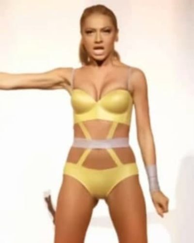 Hadise seksi ifşa fotoğrafı 1453