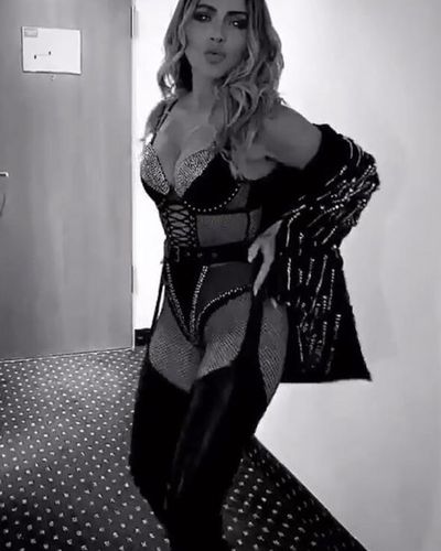 Hadise seksi ifşa fotoğrafı 1474