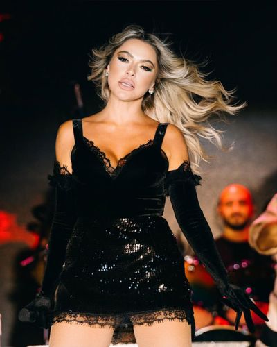 Hadise seksi ifşa fotoğrafı 430
