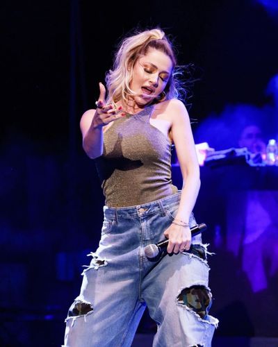 Hadise seksi ifşa fotoğrafı 882