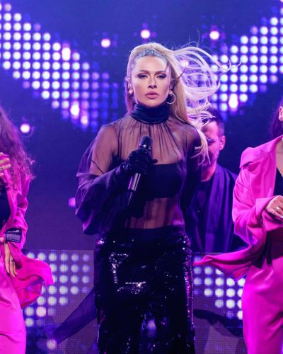 Hadise seksi ifşa fotoğrafı 898