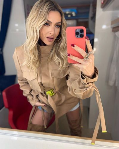 Hadise seksi ifşa fotoğrafı 933