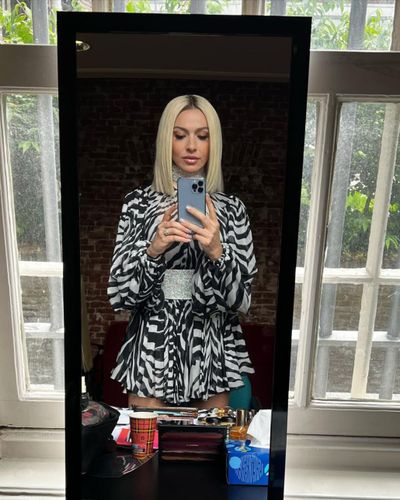 Hadise seksi ifşa fotoğrafı 934