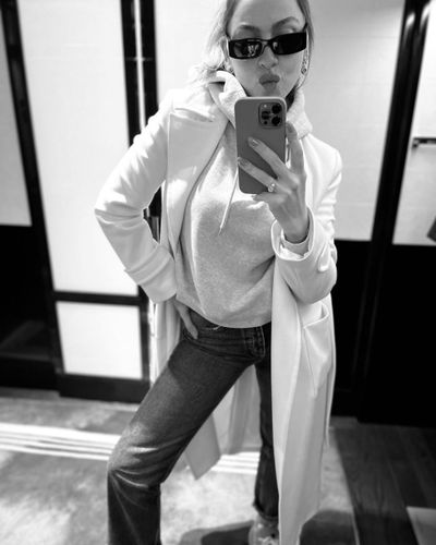 Hadise seksi ifşa fotoğrafı 954