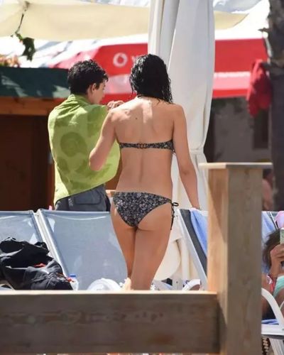 Hande Ataizi seksi ifşa fotoğrafı 21