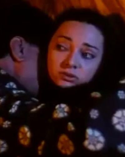 Hande Ataizi seksi ifşa fotoğrafı 15 — Mum Kokulu Kadınlar (1996)