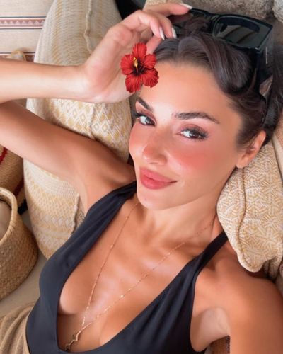 Hande Ercel seksi ifşa fotoğrafı 107
