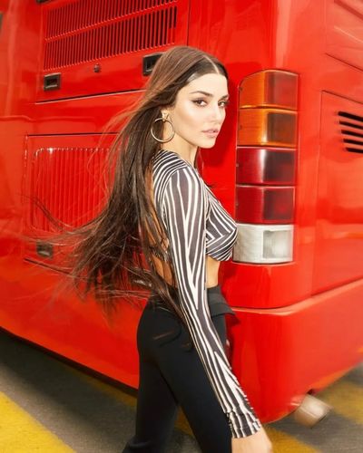 Hande Ercel seksi ifşa fotoğrafı 1168