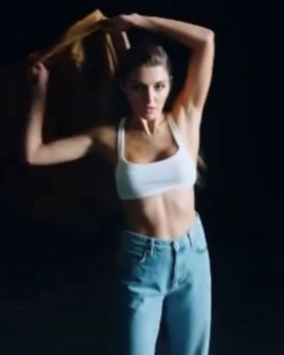 Hande Ercel seksi ifşa fotoğrafı 1221
