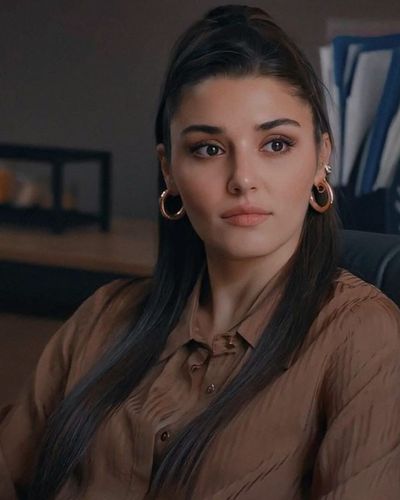 Hande Ercel seksi ifşa fotoğrafı 1276