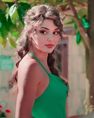 Hande Ercel seksi ifşa fotoğrafı 1312