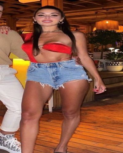 Hande Ercel seksi ifşa fotoğrafı 1341