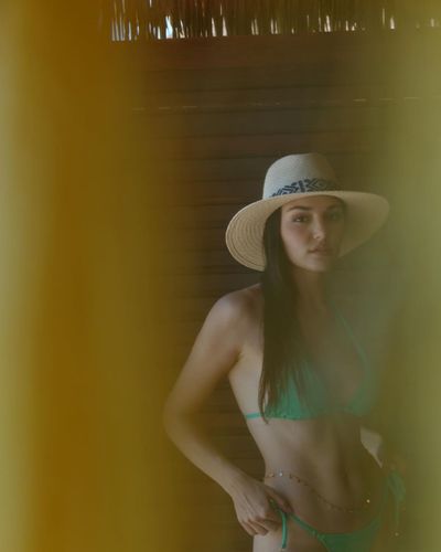 Hande Ercel seksi ifşa fotoğrafı 1364