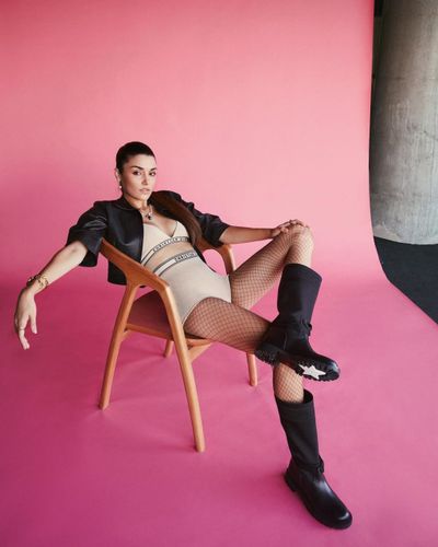Hande Ercel seksi ifşa fotoğrafı 1470