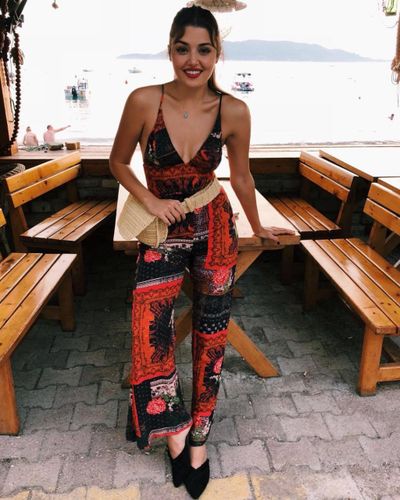 Hande Ercel seksi ifşa fotoğrafı 1565