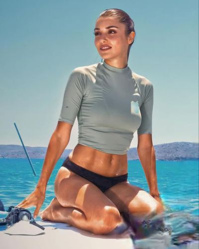 Hande Ercel seksi ifşa fotoğrafı 157