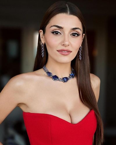 Hande Ercel seksi ifşa fotoğrafı 170
