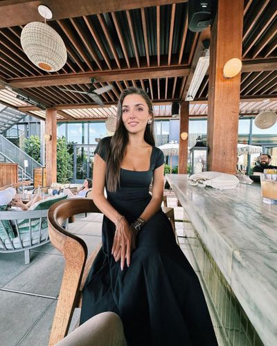 Hande Ercel seksi ifşa fotoğrafı 380