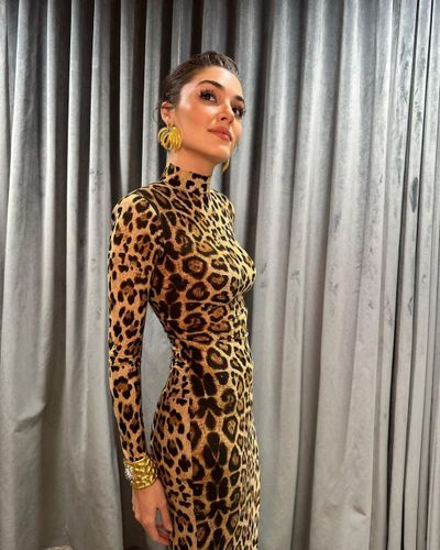 Hande Ercel seksi ifşa fotoğrafı 427